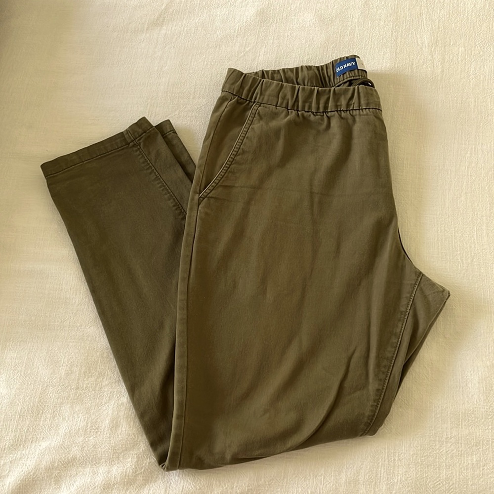 Best Pants!  comfiest slacks you will ever wear. Slim fit. Buil-in flex